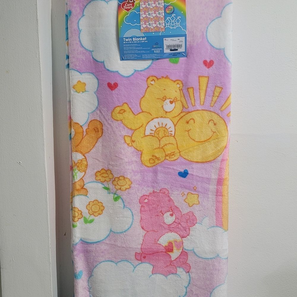 CareBears Pink and Yellow Twin Blanket 60x90 - Picture 9 of 10